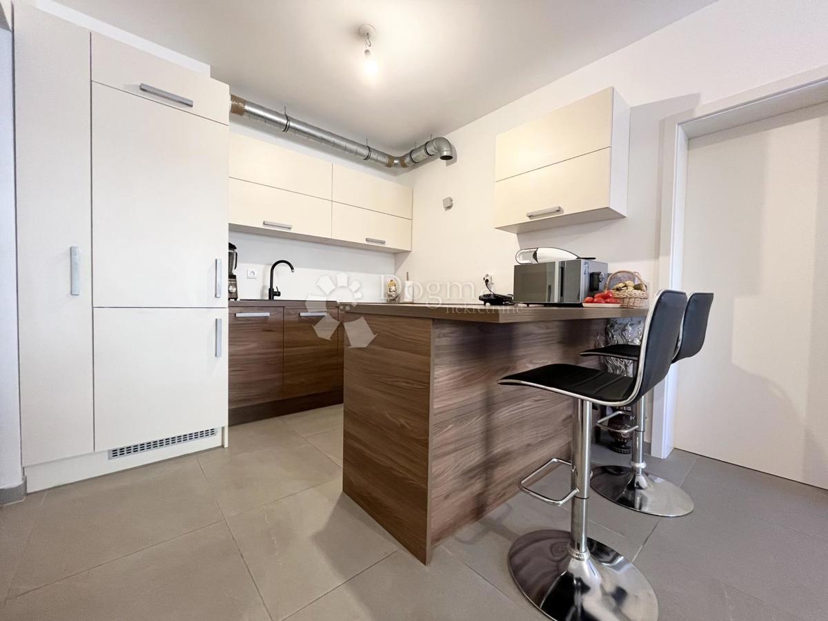 Stanovanje Umag, 70,75m2