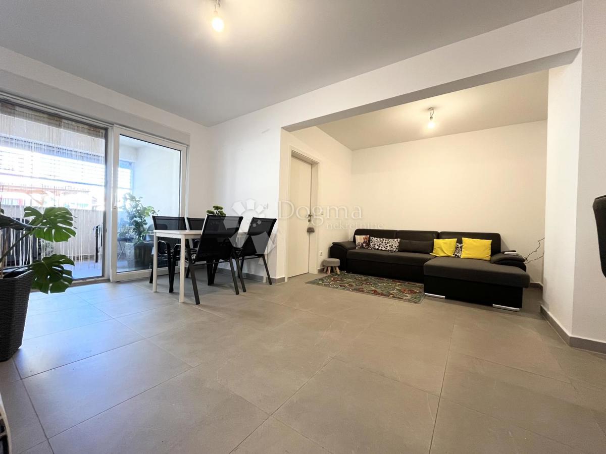 Stanovanje Umag, 70,75m2