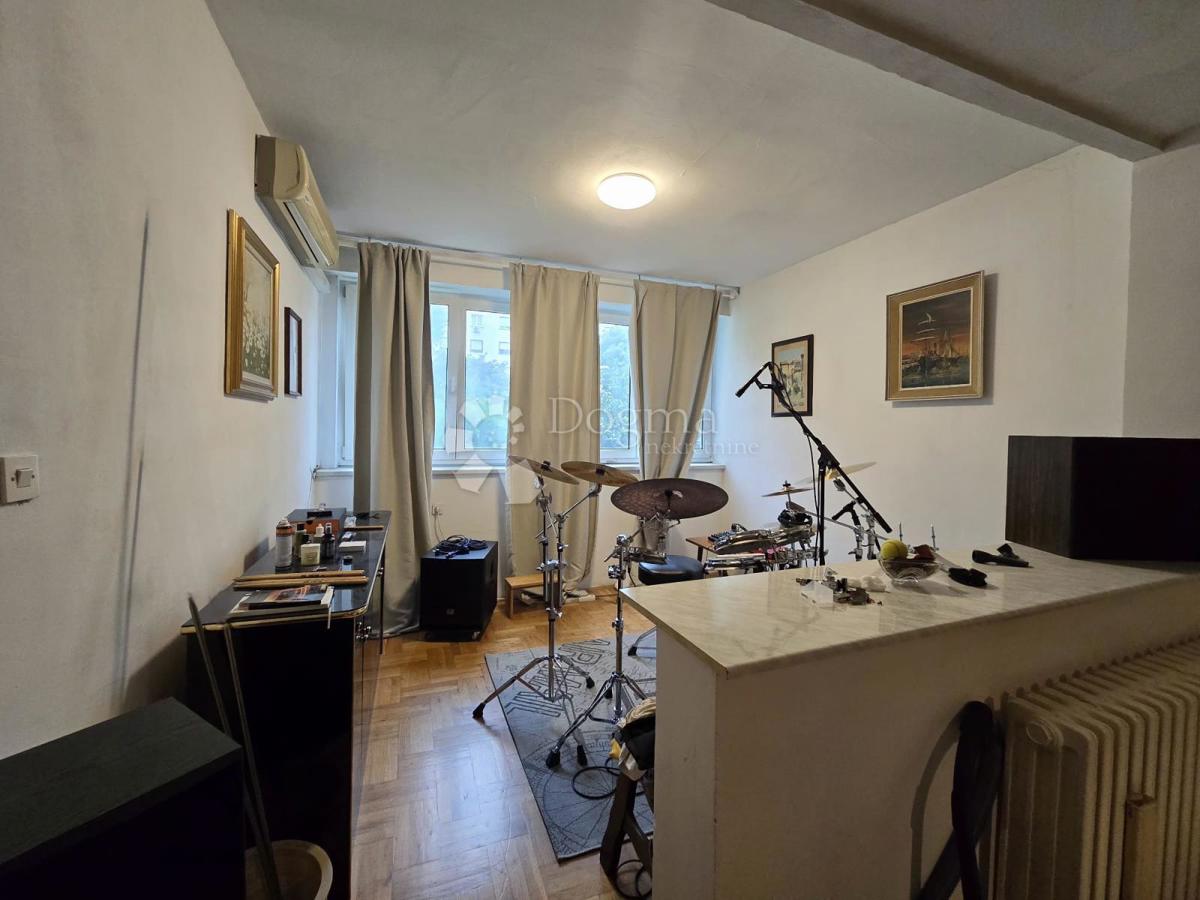 Stanovanje Martinovka, Trnje, 86m2