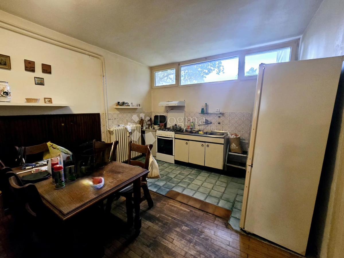 Stanovanje Martinovka, Trnje, 86m2