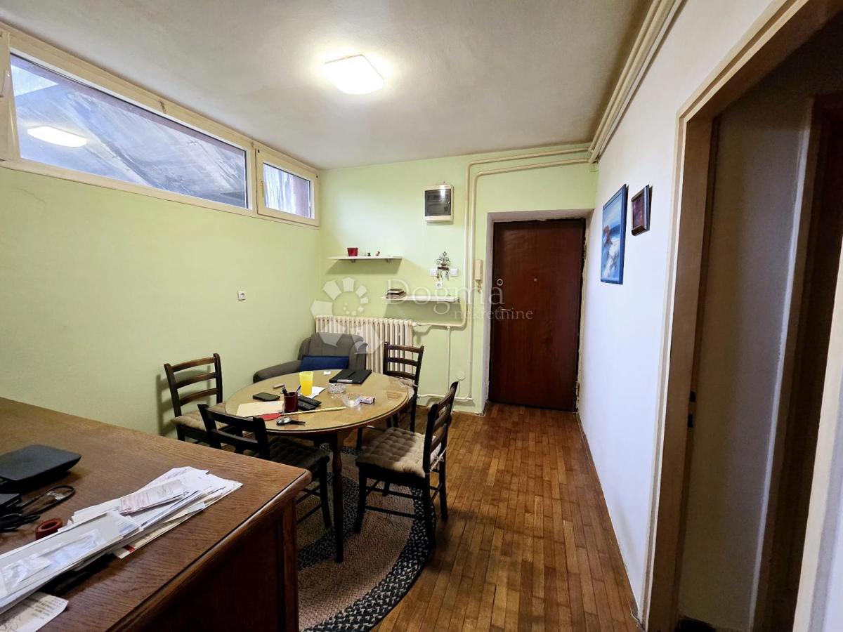 Stanovanje Martinovka, Trnje, 86m2