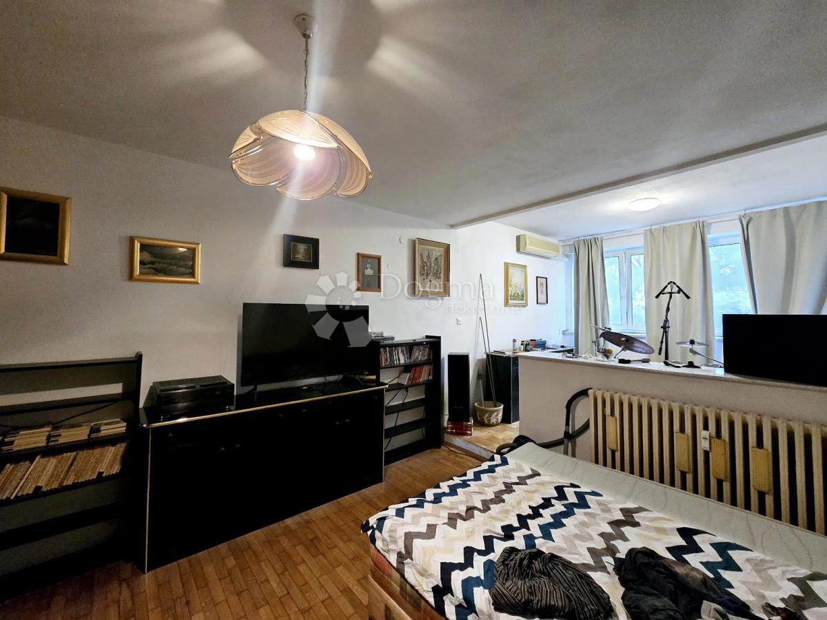 Stanovanje Martinovka, Trnje, 86m2