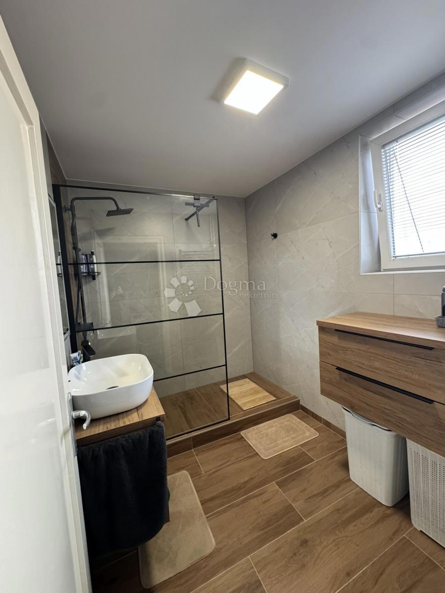 Stanovanje Centar, Bjelovar, 125m2