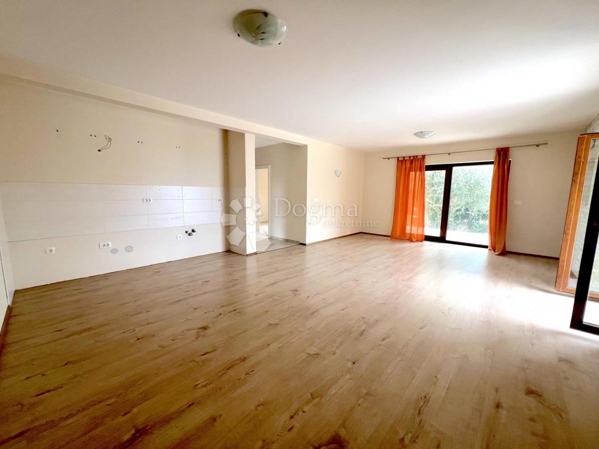 Hiša Kaštelir, Kaštelir-Labinci, 190m2