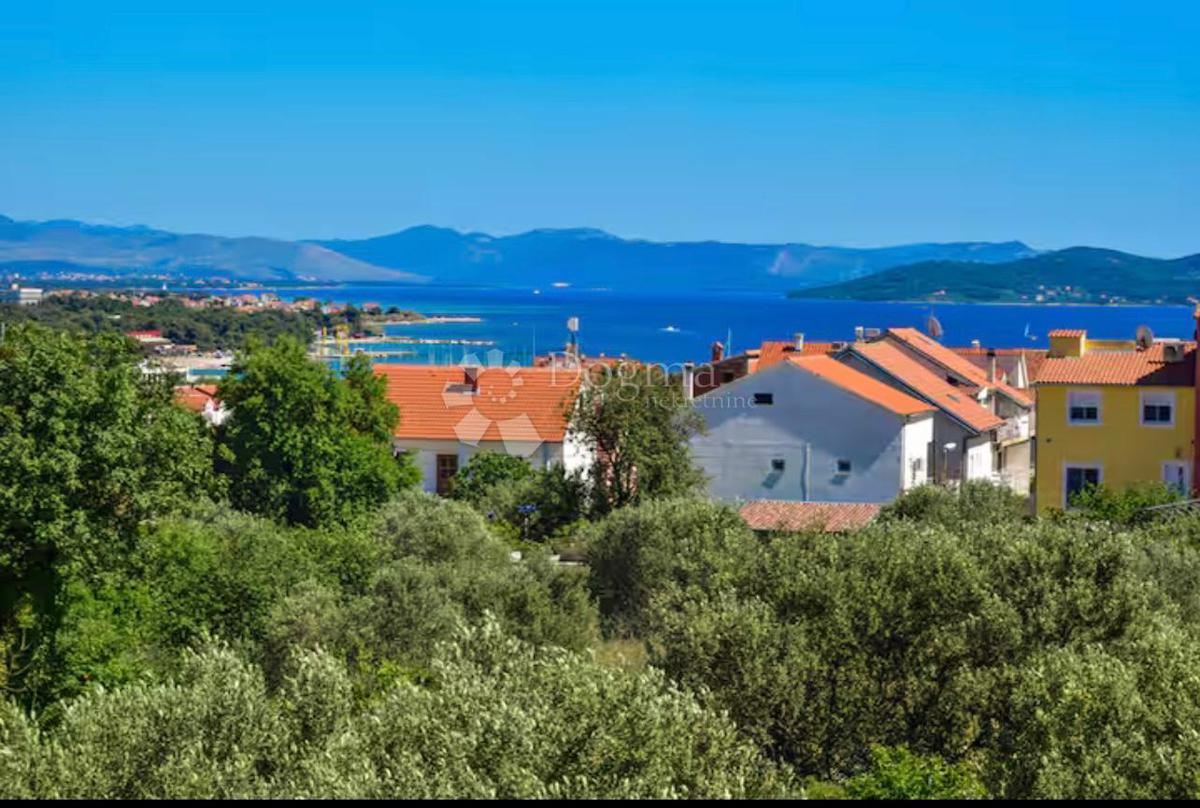 Hiša Vodice, 335m2