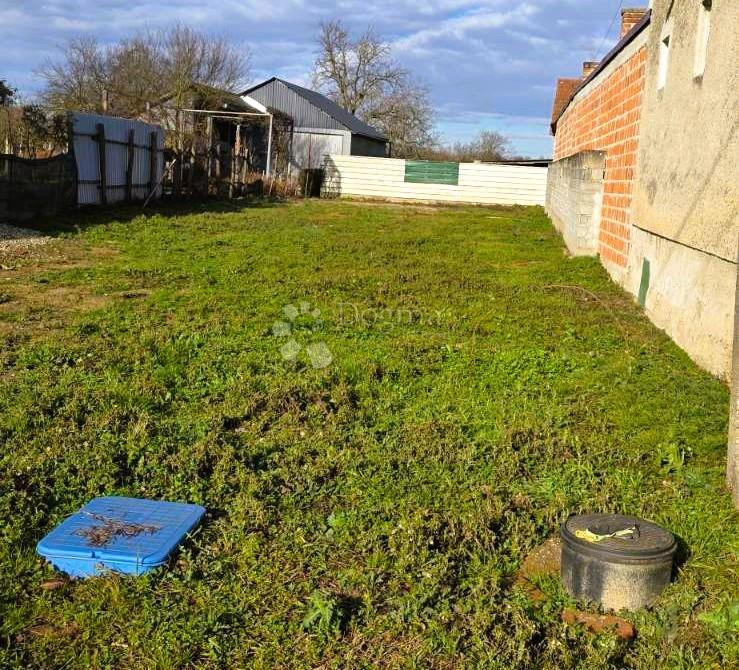 Zazidljivo zemljišče Kotoriba, 524m2