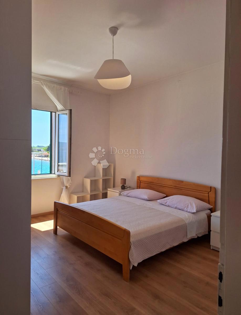 Stanovanje Omiš, 60m2