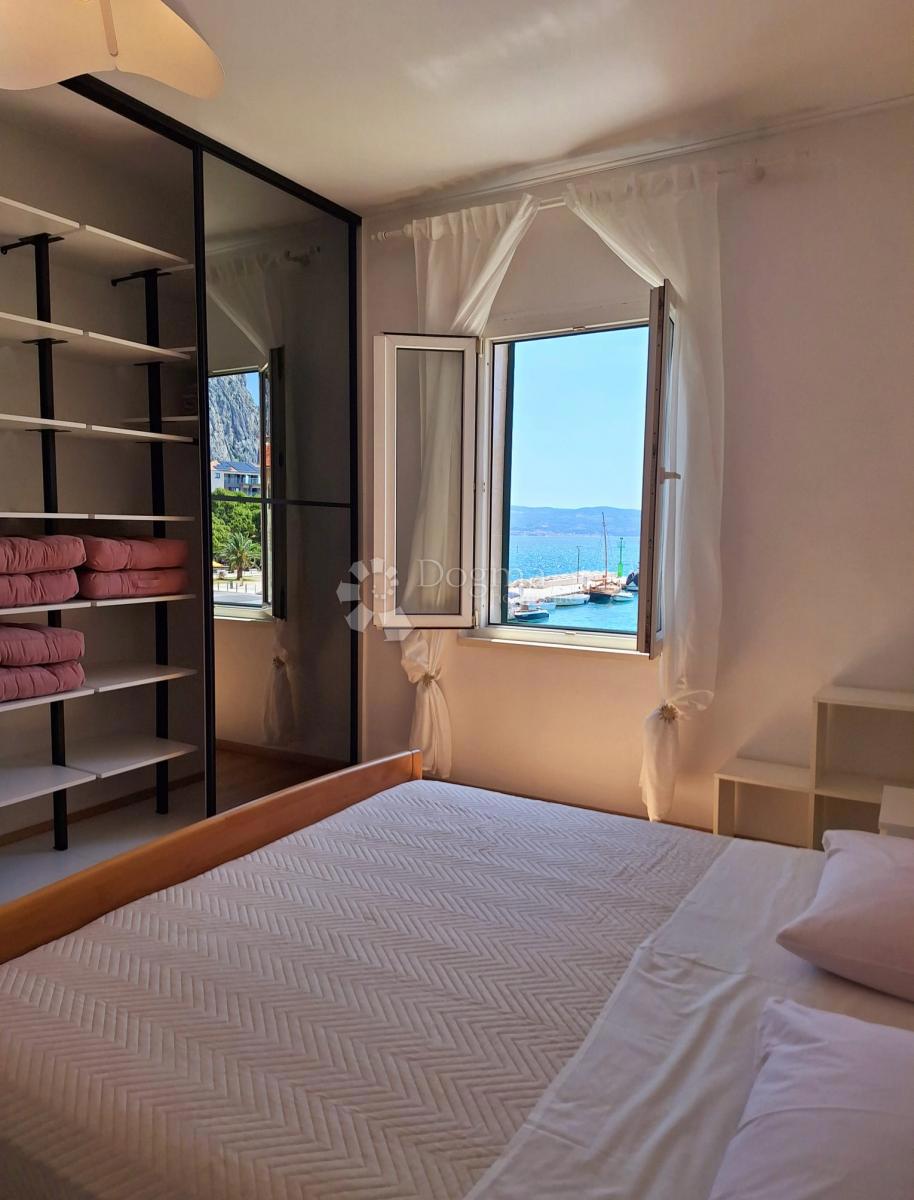 Stanovanje Omiš, 60m2