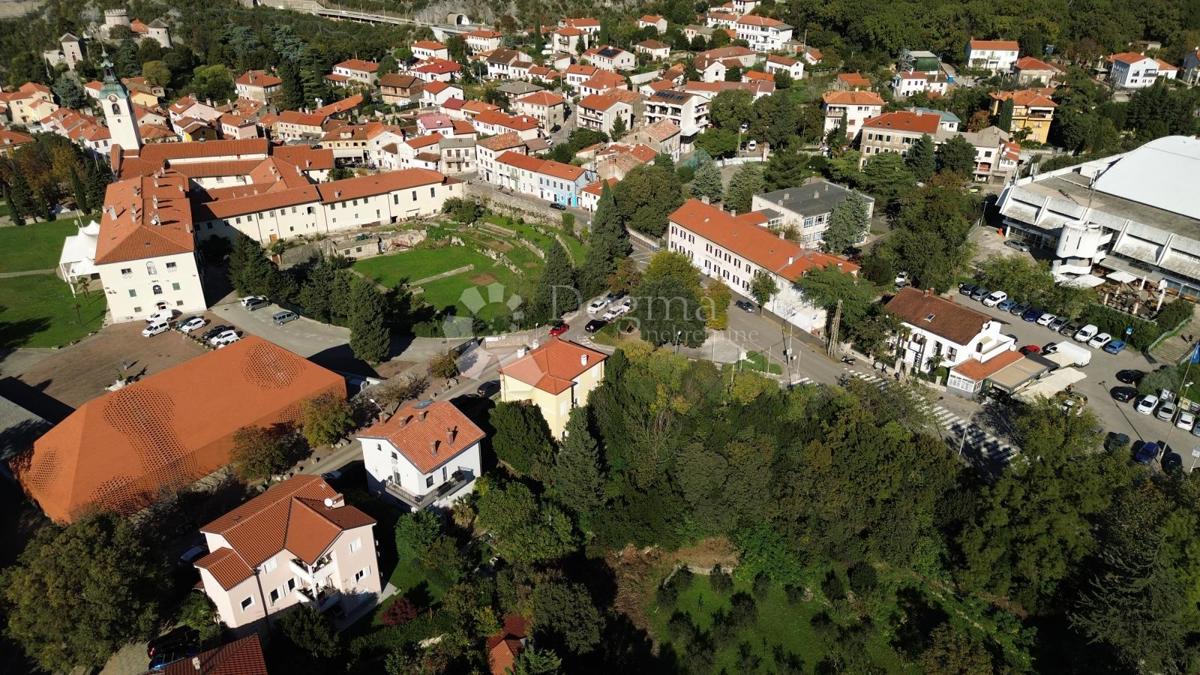 Zazidljivo zemljišče Trsat, Rijeka, 743m2