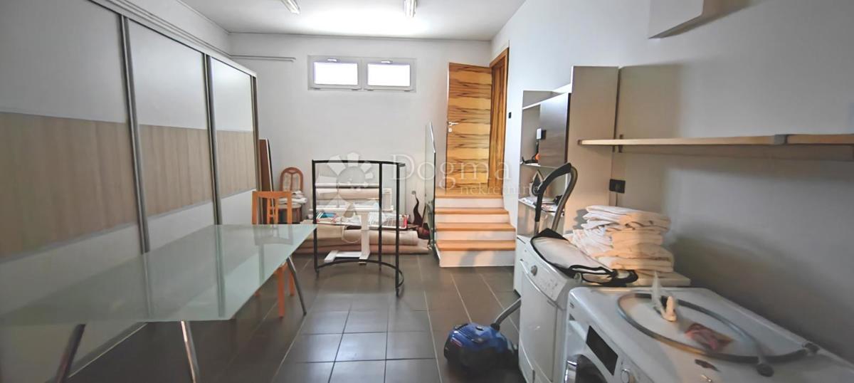 Poslovni prostor Lug Samoborski, Samobor - Okolica, 184m2