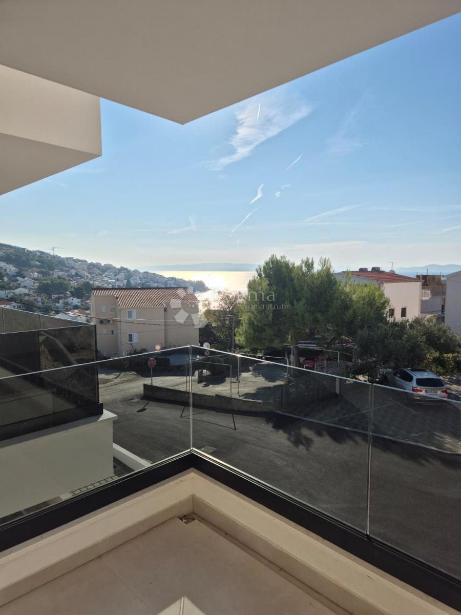 Stanovanje Okrug Gornji, Okrug, 85,69m2 (MAVAŠTICA)