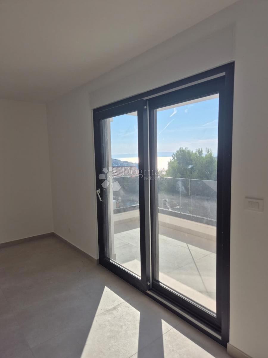 Stanovanje Okrug Gornji, Okrug, 85,69m2 (MAVAŠTICA)