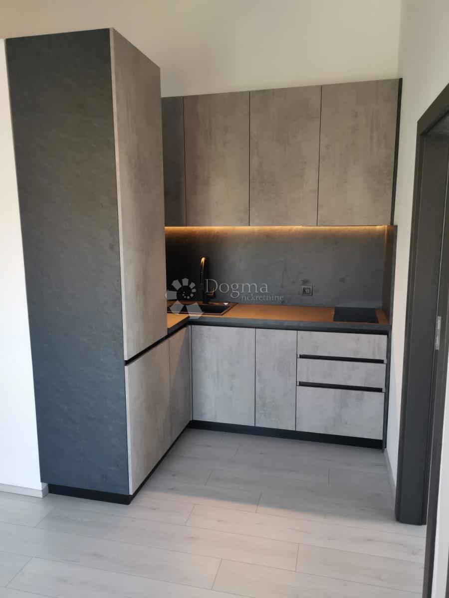 Stanovanje Rogoznica, 45m2