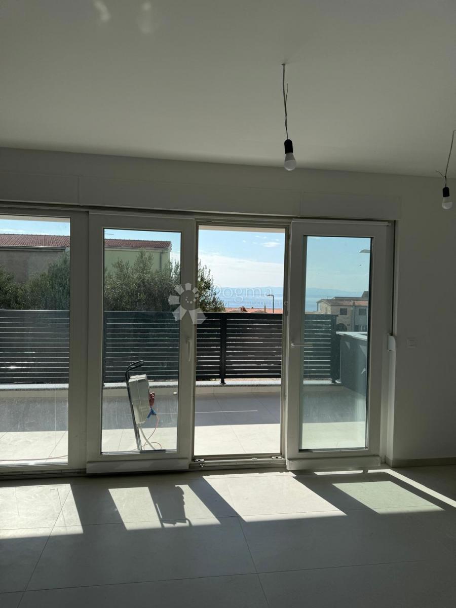 Stanovanje Makarska, 84,98m2