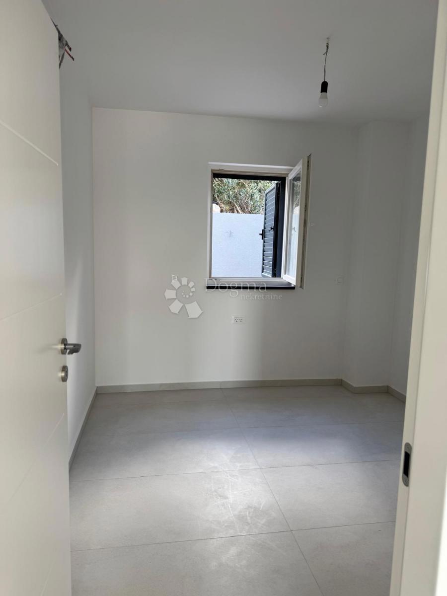 Stanovanje Makarska, 84,98m2