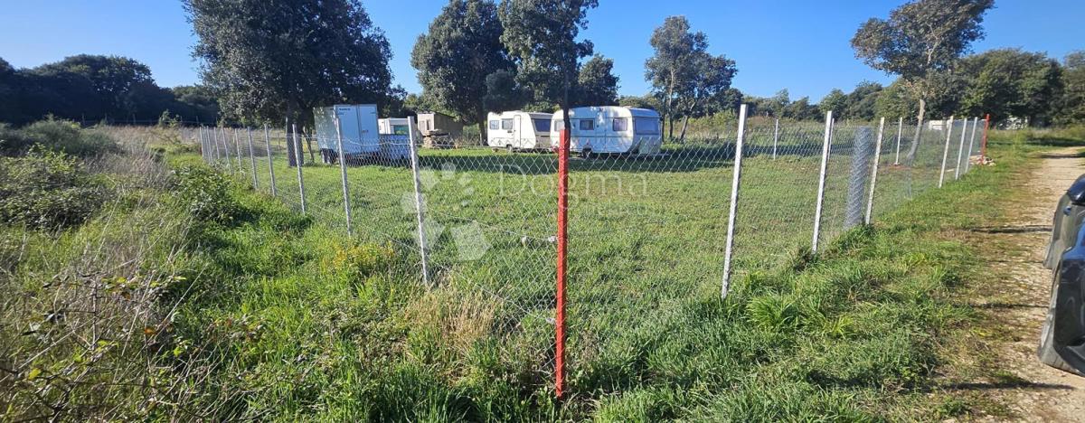 Kmetijsko zemljišče Šišan, Ližnjan, 449m2