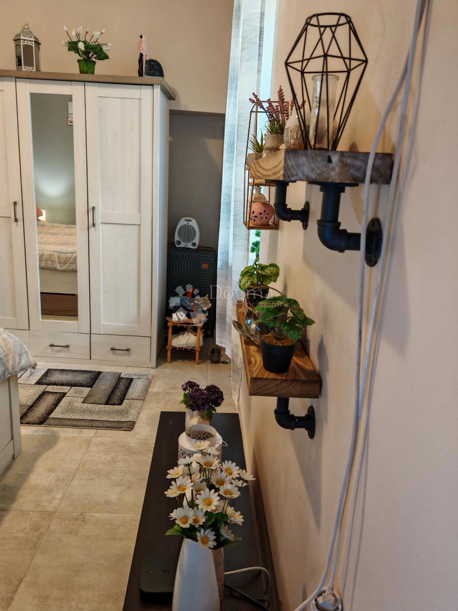 Stanovanje Stoja, Pula, 92m2