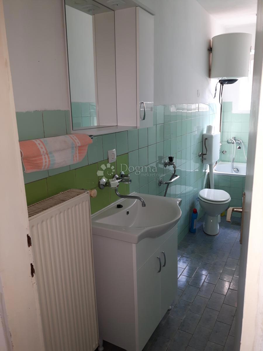 Hiša Petruševec, Peščenica - Žitnjak, 200m2