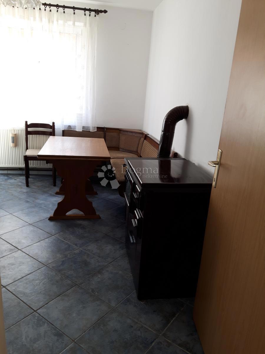 Hiša Petruševec, Peščenica - Žitnjak, 200m2