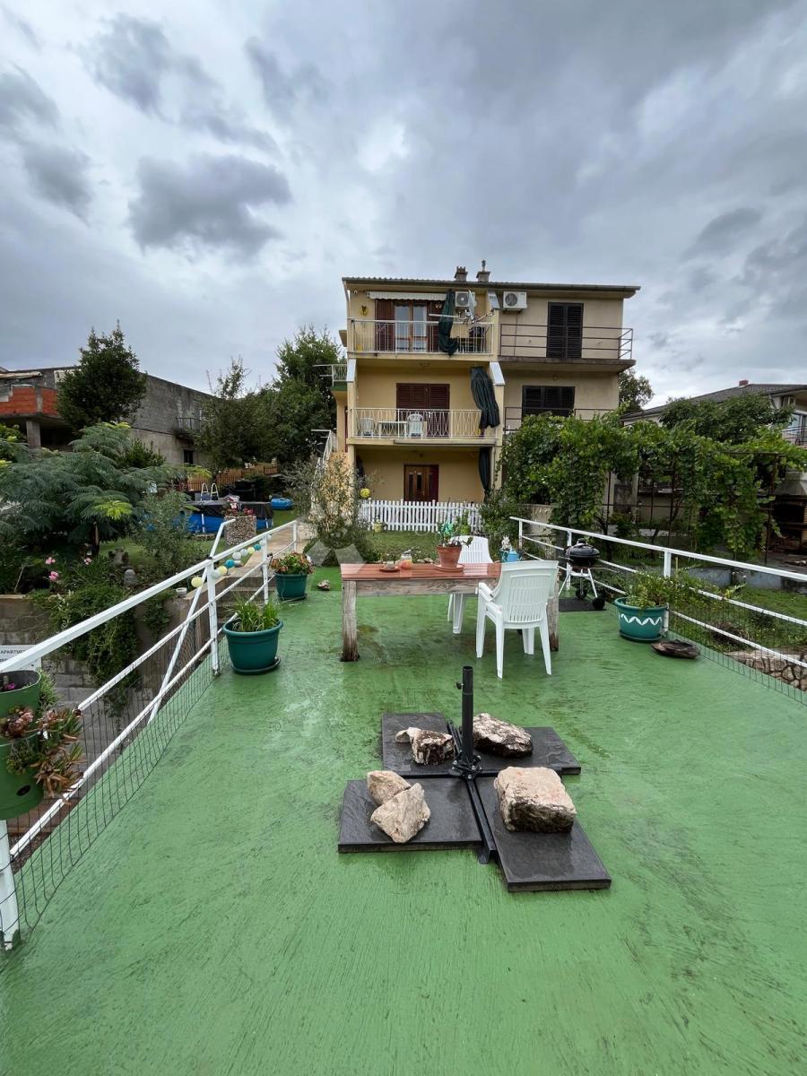 Hiša Novi Vinodolski, 110m2