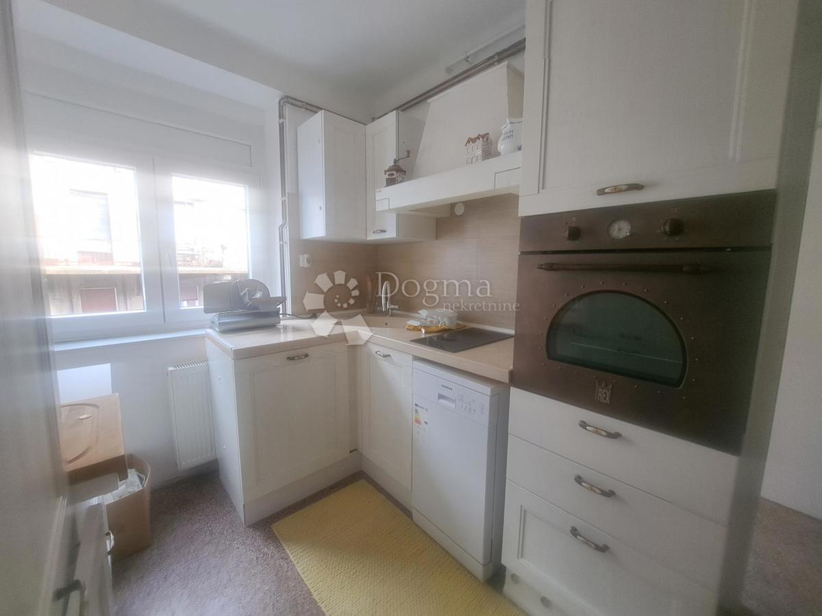 Stanovanje Centar, Rijeka, 81,95m2