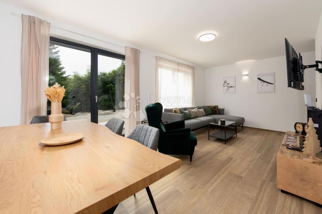 Hiša Delnice, 97,74m2