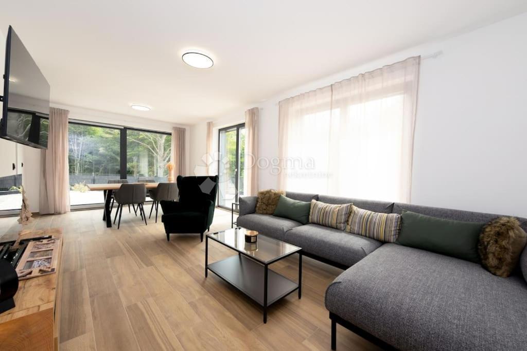 Hiša Delnice, 97,74m2