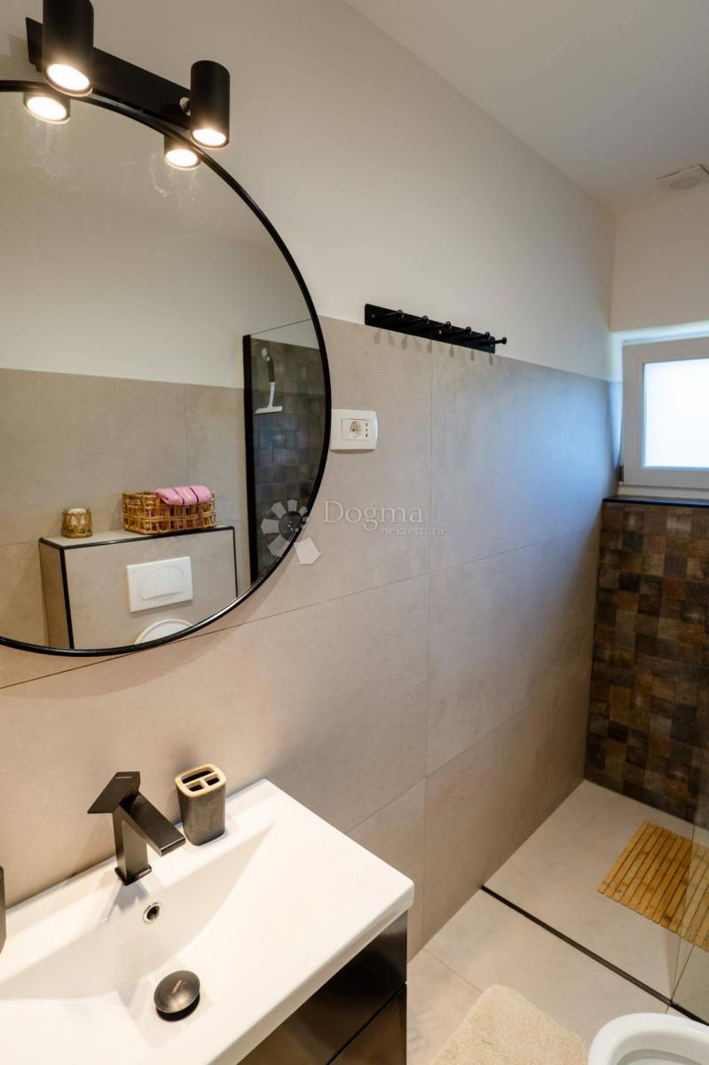 Hiša Brod Moravice, 250m2