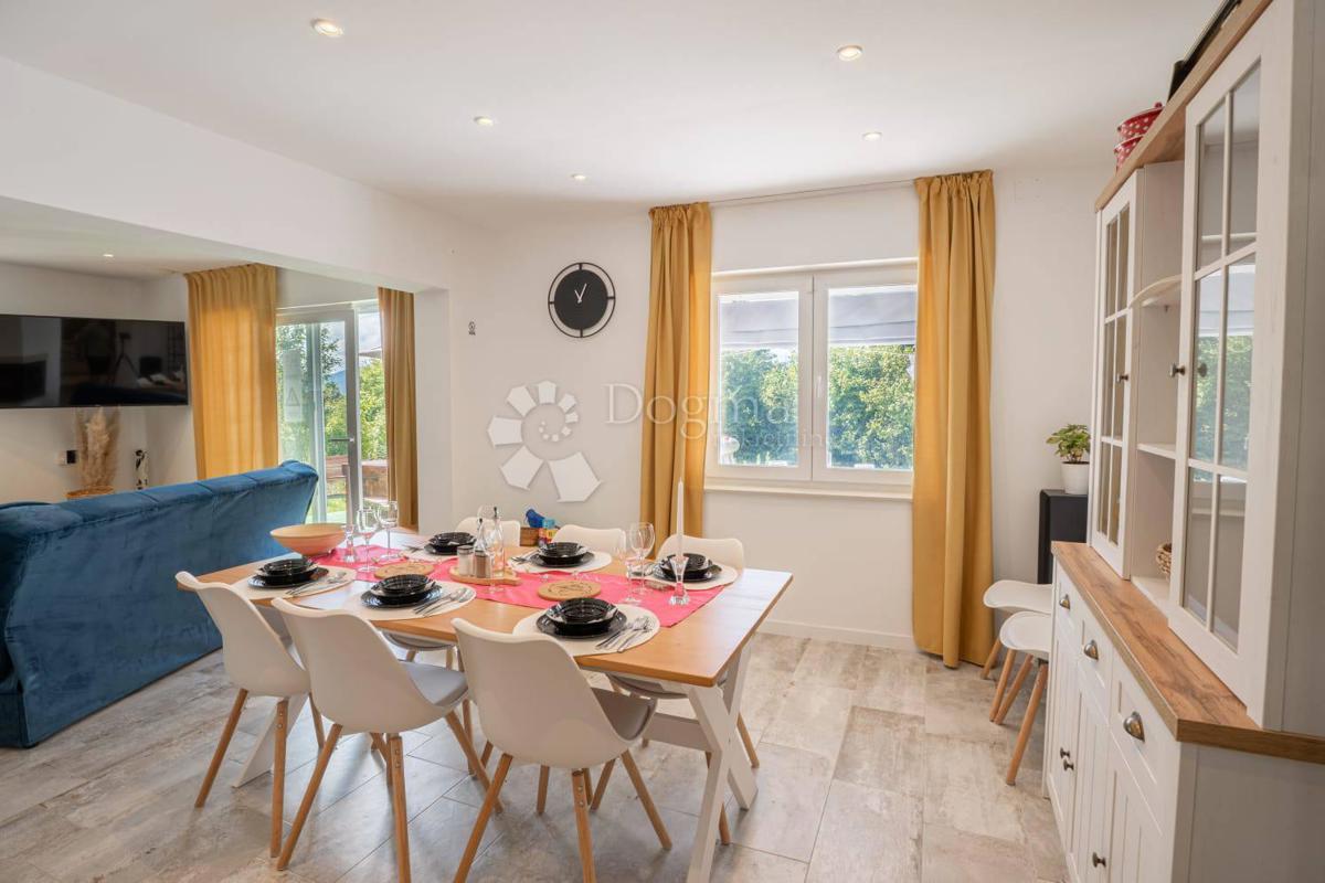 Hiša Brod Moravice, 250m2