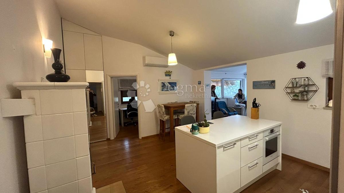 Stanovanje Štinjan, Pula, 65m2