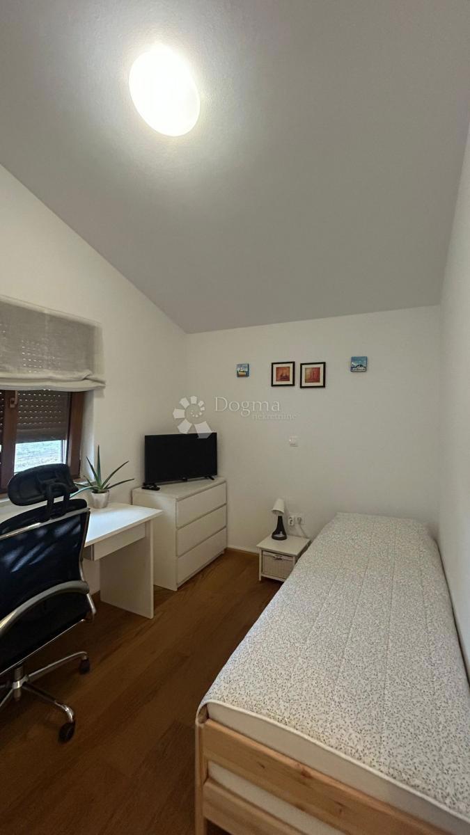 Stanovanje Štinjan, Pula, 65m2