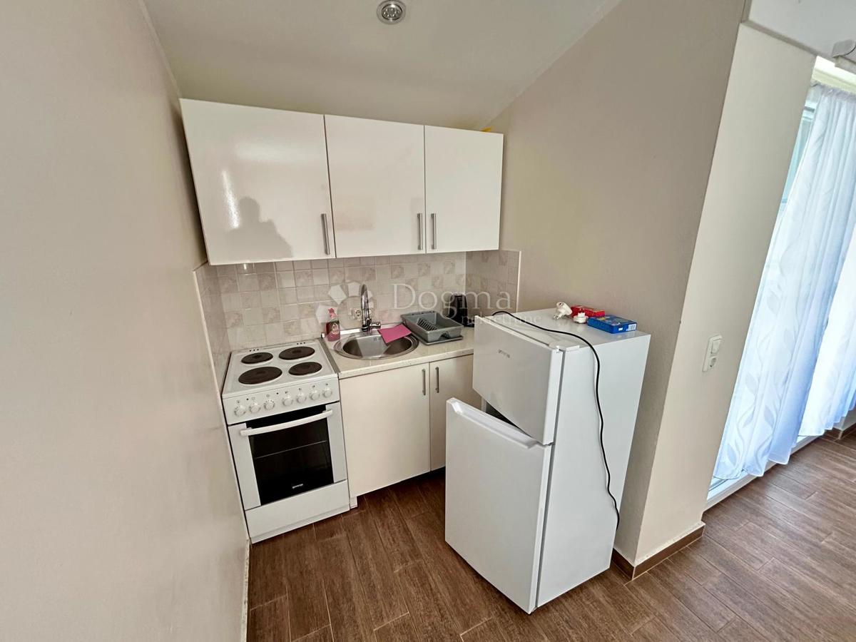 Hiša Veli vrh, Pula, 388m2