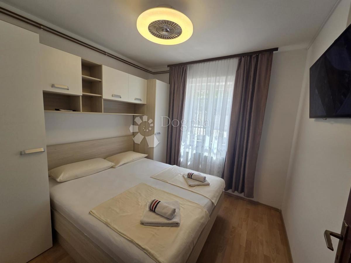 Hiša Veli vrh, Pula, 388m2