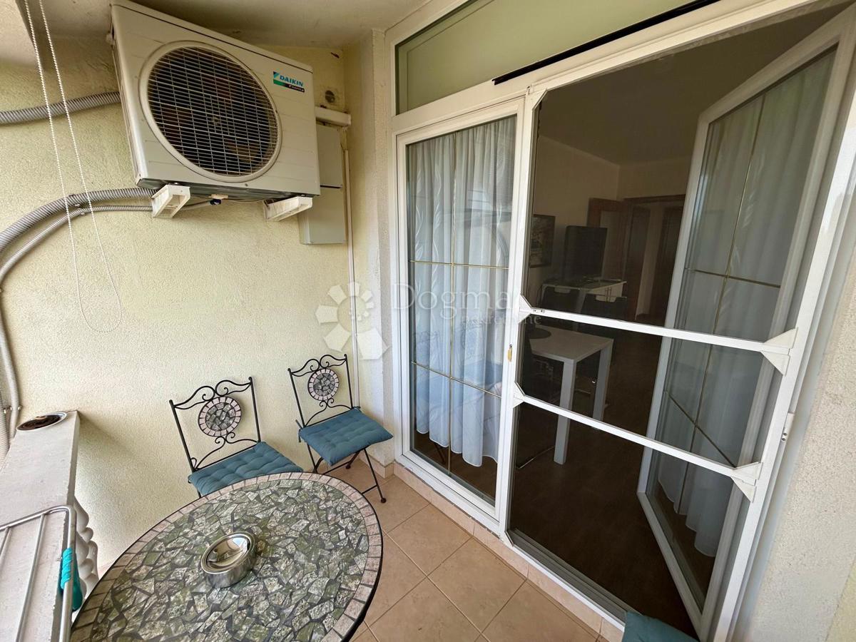 Hiša Veli vrh, Pula, 388m2