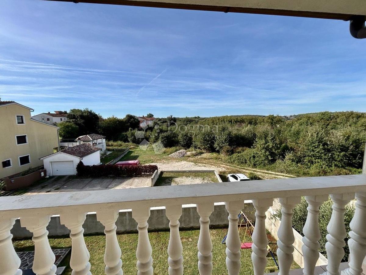 Hiša Veli vrh, Pula, 388m2