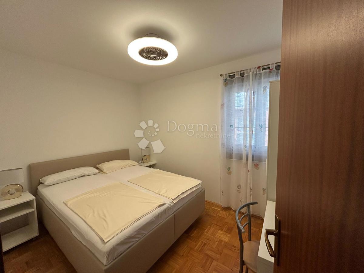 Hiša Veli vrh, Pula, 388m2