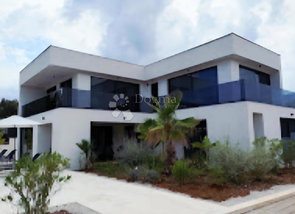 Hiša Rogač, Šolta, 236m2