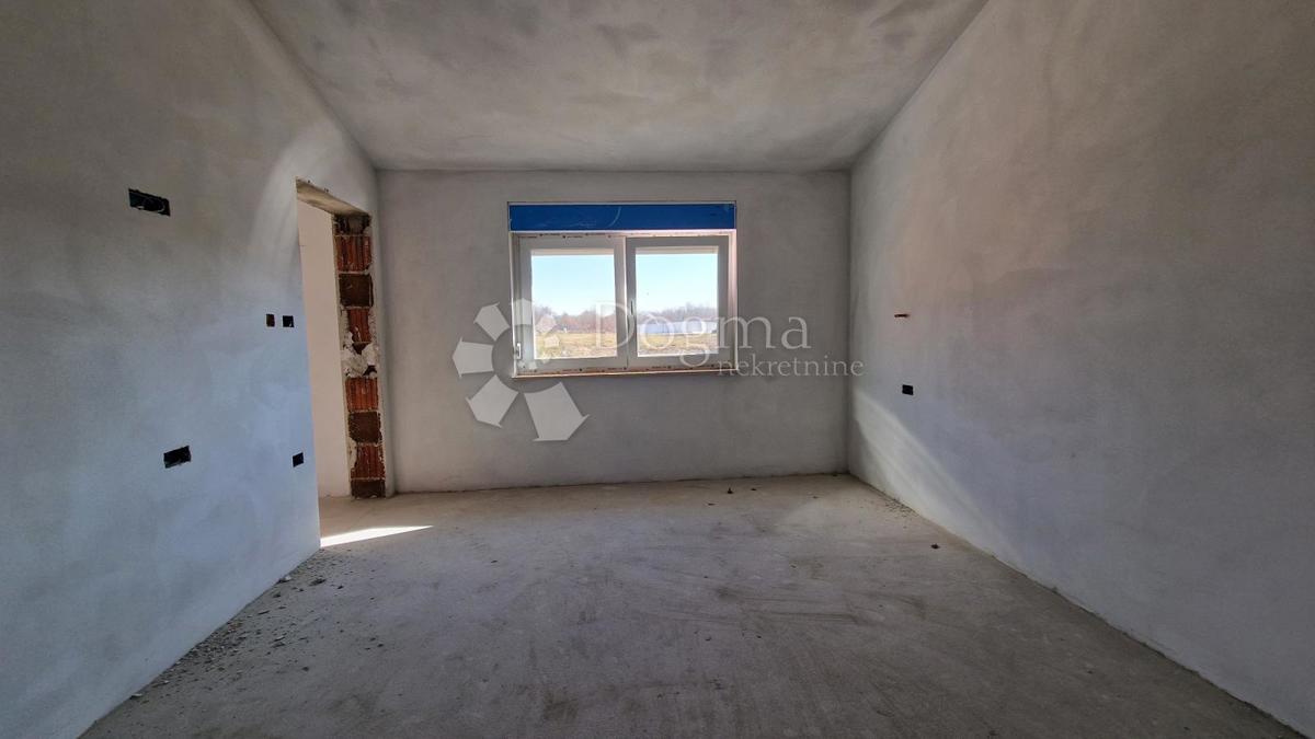 Hiša Juršići, Svetvinčenat, 190m2