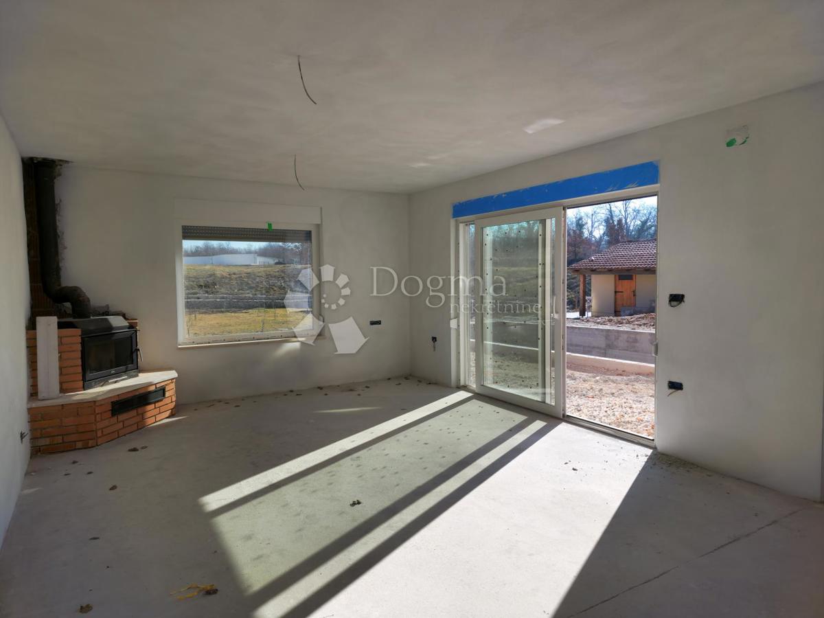 Hiša Juršići, Svetvinčenat, 190m2