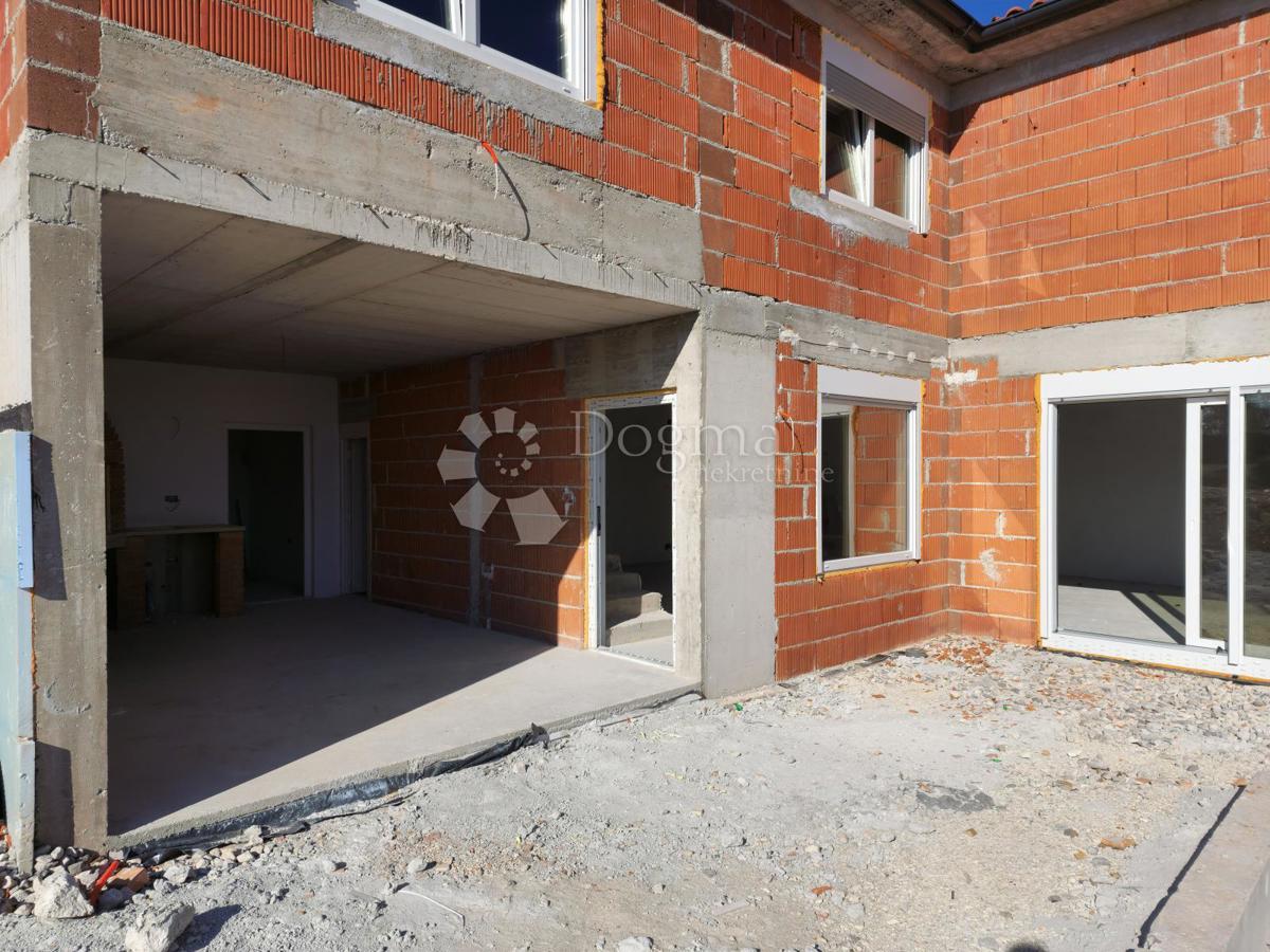 Hiša Juršići, Svetvinčenat, 190m2