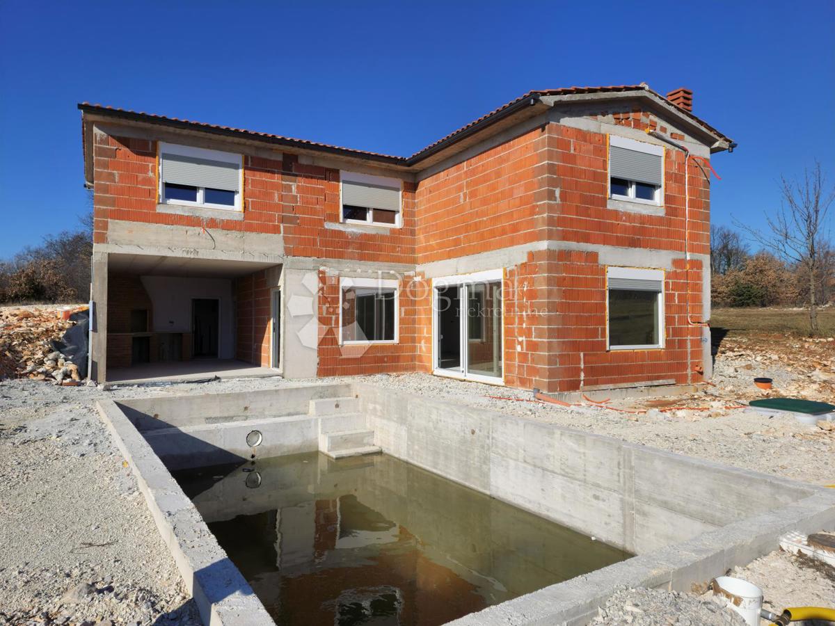 Hiša Juršići, Svetvinčenat, 190m2