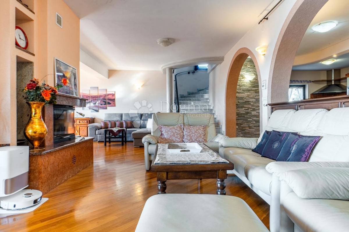 Hiša Marčelji, Viškovo, 600m2