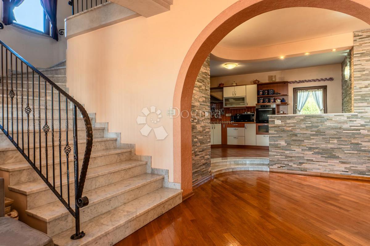 Hiša Marčelji, Viškovo, 600m2