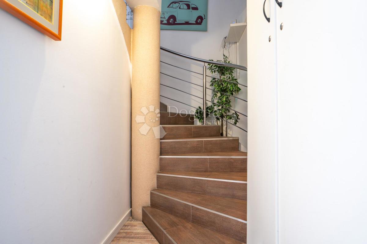 Stanovanje Centar, Rijeka, 124,70m2