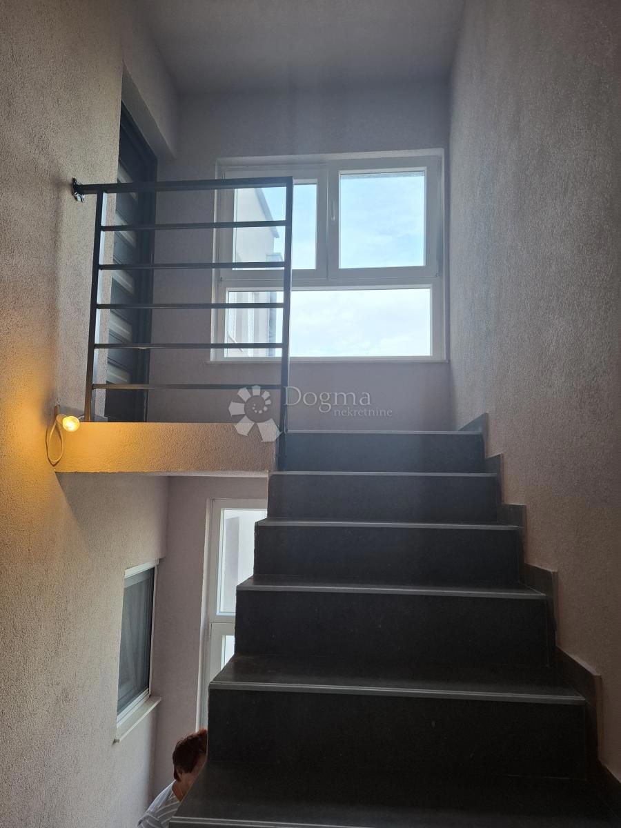 Apartma Turanj, Sveti Filip I Jakov, 130m2