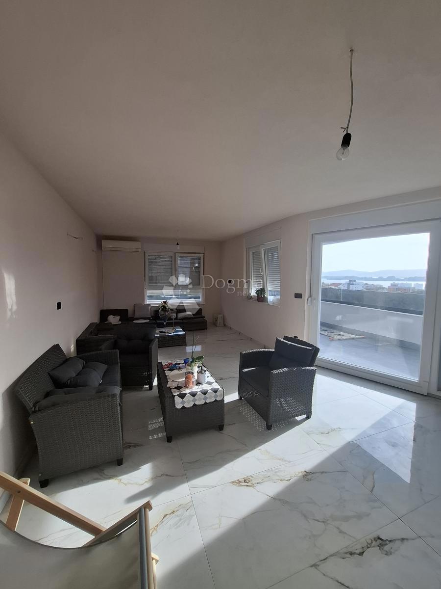 Apartma Turanj, Sveti Filip I Jakov, 130m2