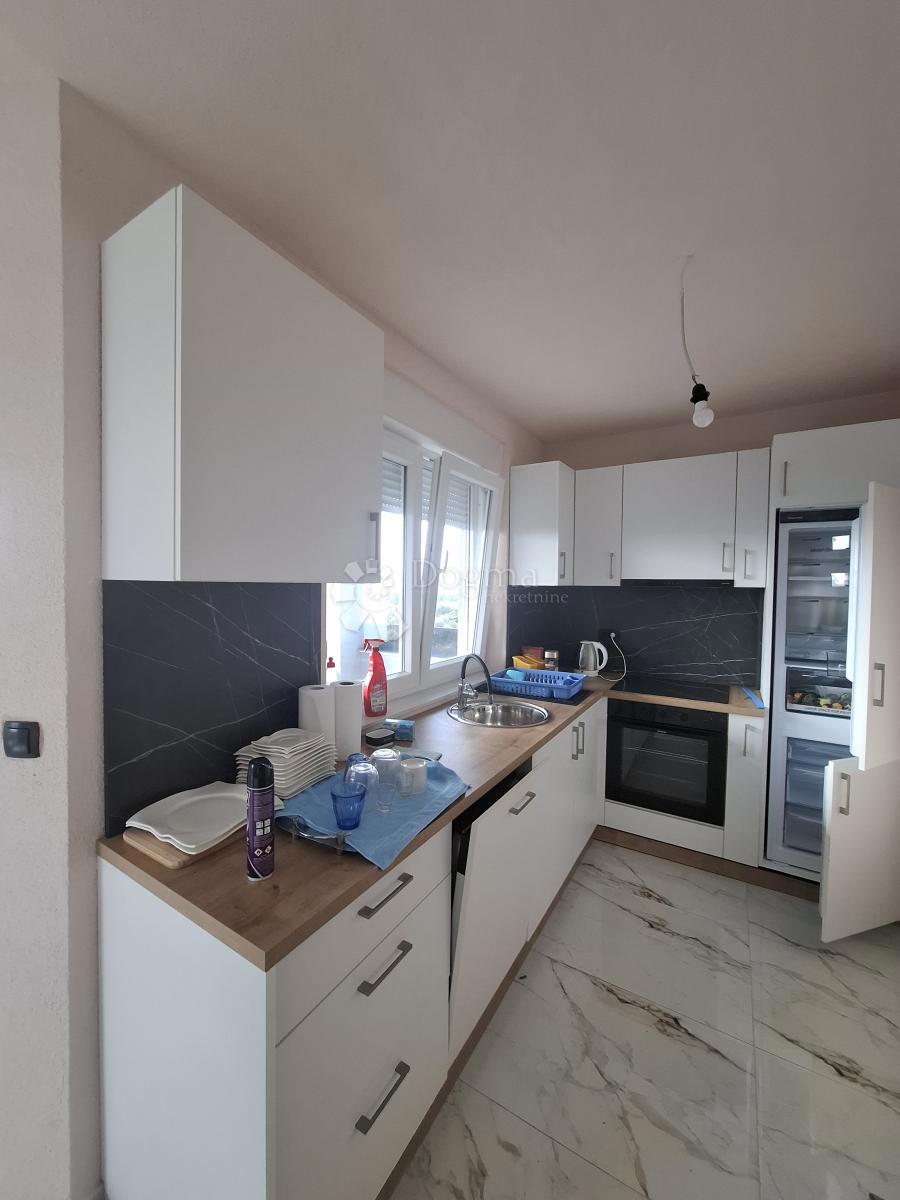 Apartma Turanj, Sveti Filip I Jakov, 130m2