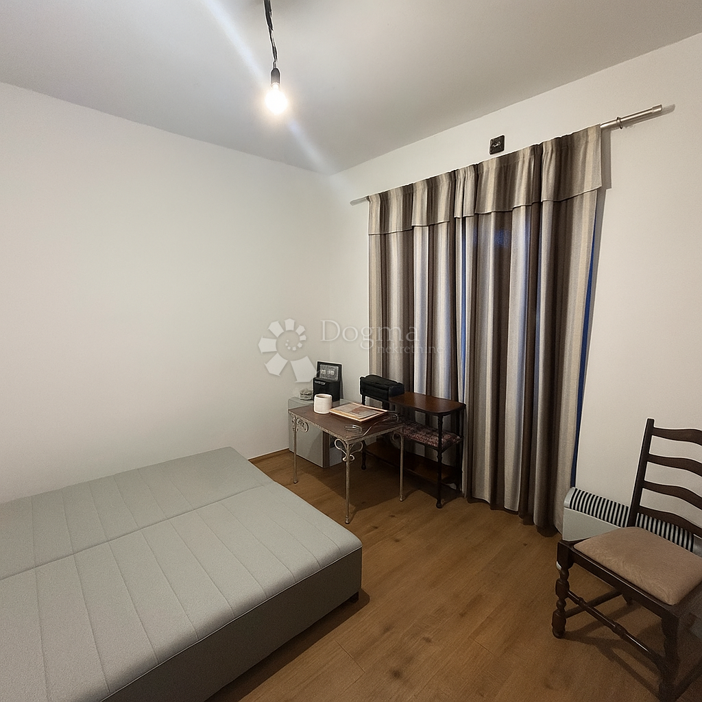 Hiša Poljane, Opatija - Okolica, 208m2