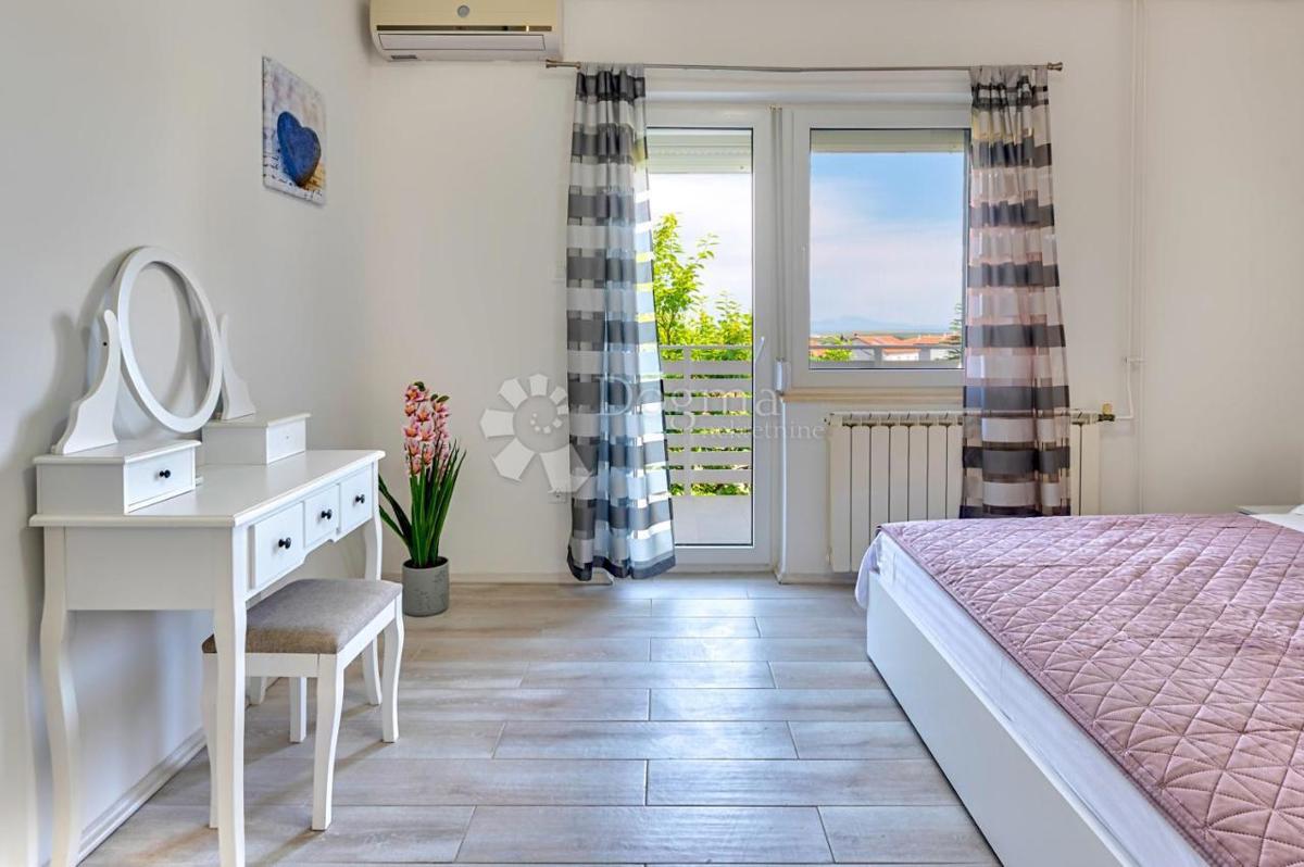 Hiša s pogledom na morje - 900 m od plaže