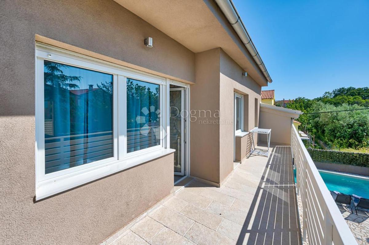 Hiša s pogledom na morje - 900 m od plaže